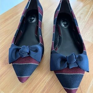 Brooks Brothers bowed  point toe cloth flats Sz 8.5